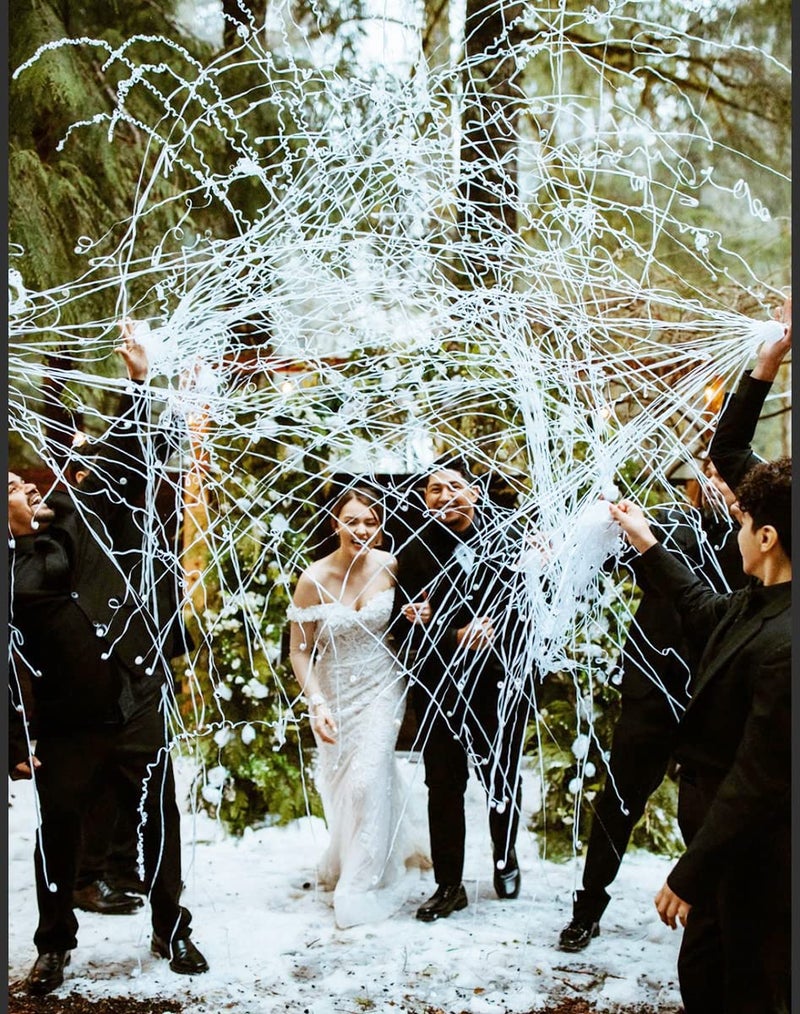 BATTIFE Streamers Poppers - Hand Throw Confetti Poppers, No Mess Paper Crackers for Birthday Wedding Party Celebrations, White, 16.4Ft/5M (20Pack) - Image 1